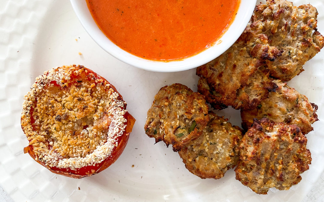 Croquettes de thon, dip aux poivrons et tomates à la Provence